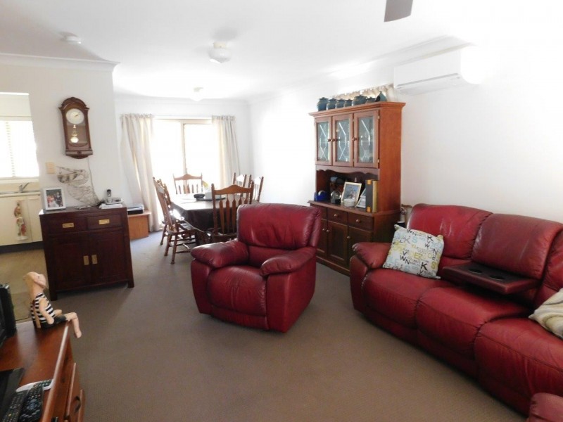 76/170 Central Street, Labrador QLD 4215