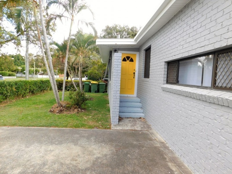 67 Turpin Road, Labrador QLD 4215