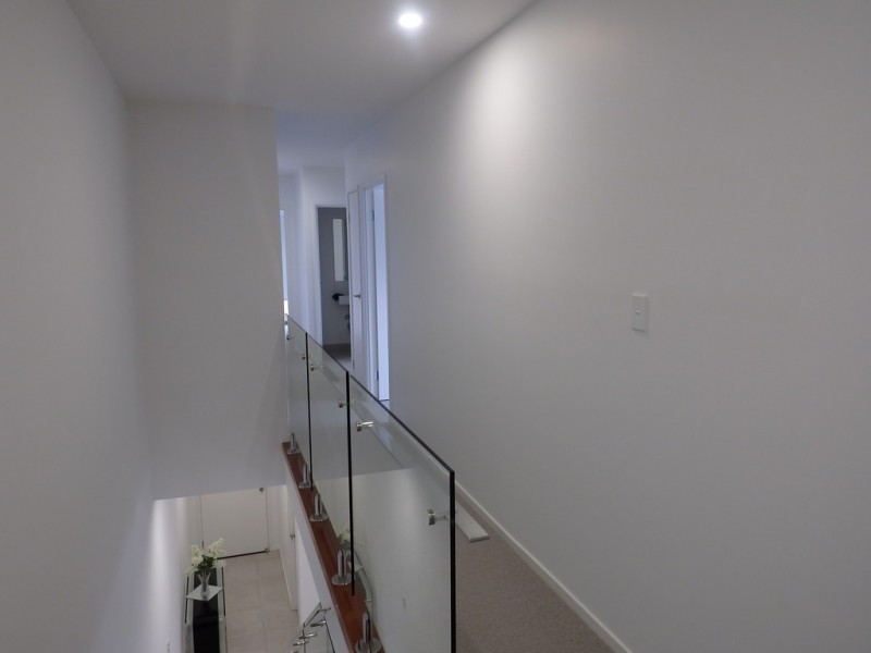 1/9 Clinton Street, Labrador QLD 4215