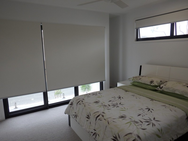 1/9 Clinton Street, Labrador QLD 4215