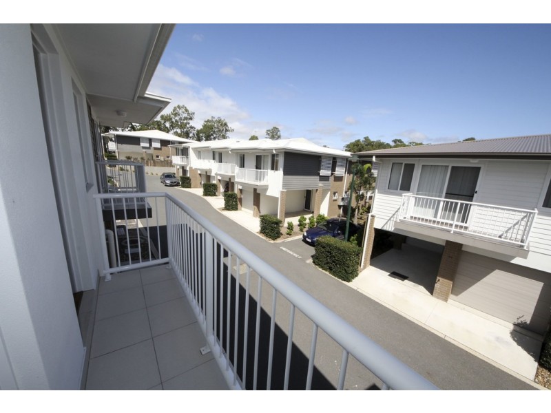 15/490 Pine Ridge Road, Coombabah QLD 4216
