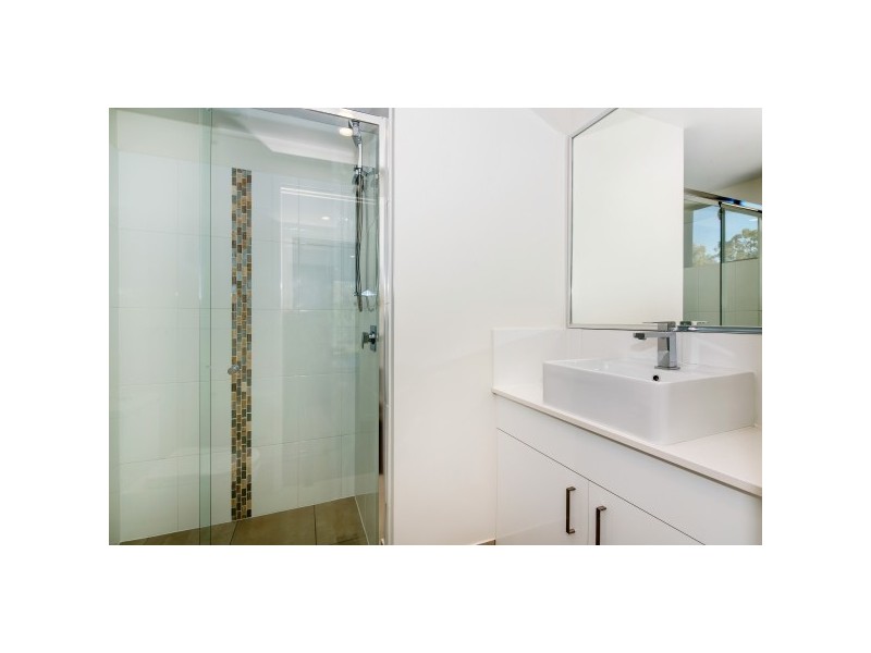 304/35 Halcyon Way, Hope Island QLD 4212