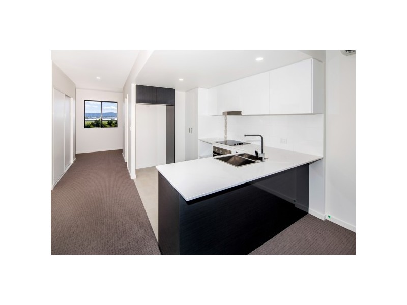 304/35 Halcyon Way, Hope Island QLD 4212