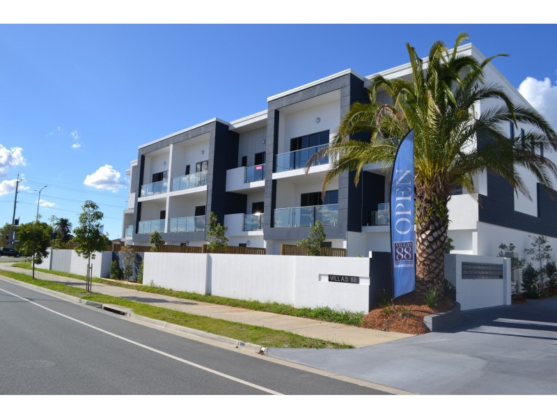 Hope Island QLD 4212