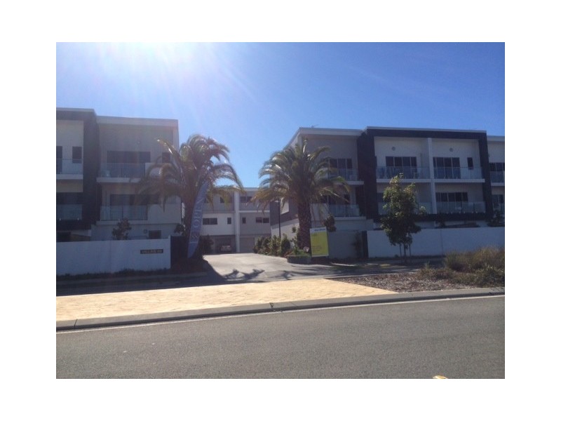 Hope Island QLD 4212