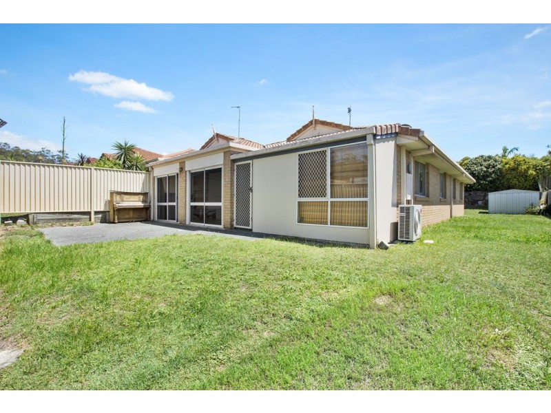 9 Fairweather Drive, Parkwood QLD 4214