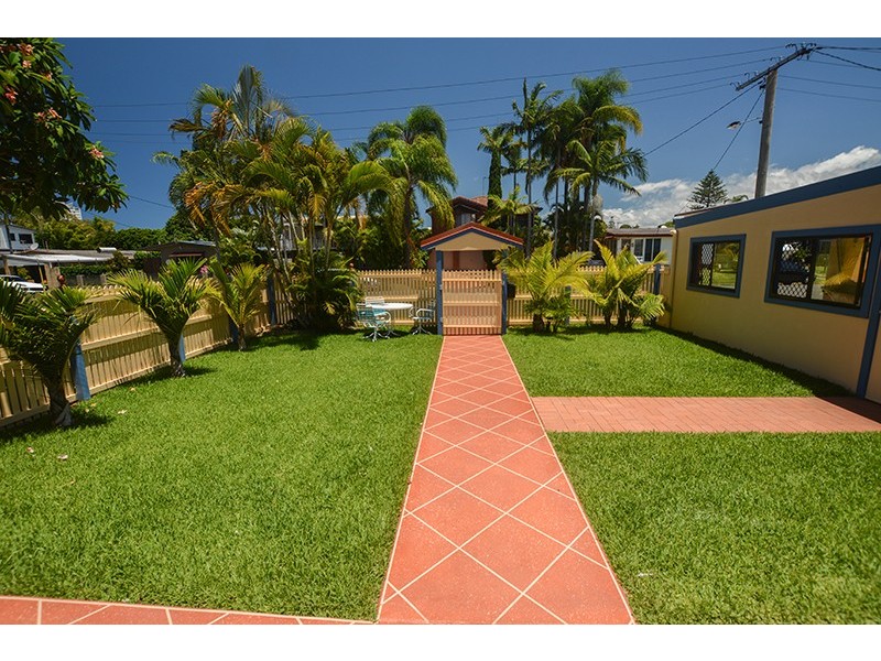 22 Reynolds Avenue, Labrador QLD 4215