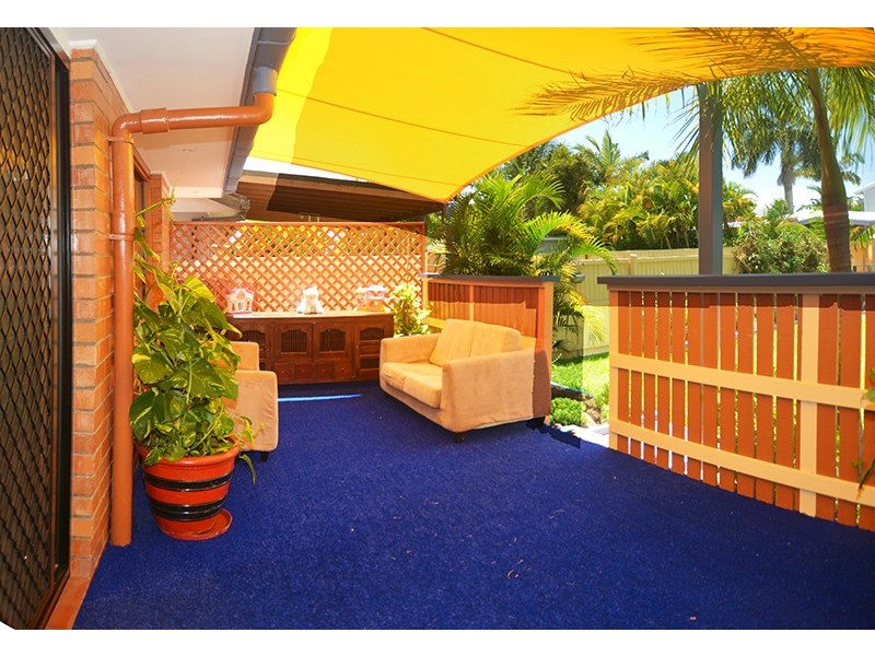 22 Reynolds Avenue, Labrador QLD 4215