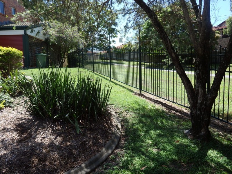 6/31 McMillian Street, Labrador QLD 4215
