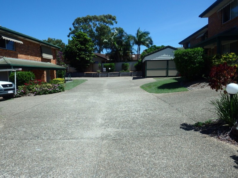 6/31 McMillian Street, Labrador QLD 4215