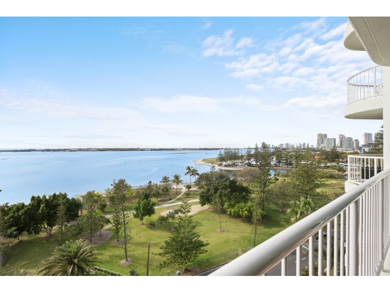 806/182-192 Marine Parade, Labrador QLD 4215