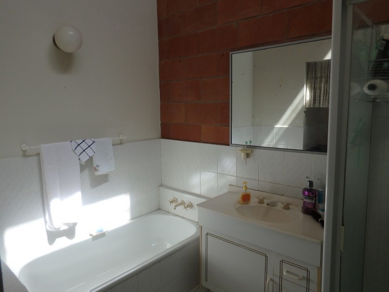 7/111 Little Usher Avenue, Labrador QLD 4215