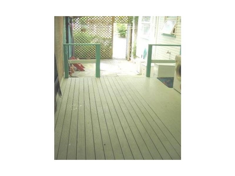 28 Reynolds Ave, Labrador QLD 4215