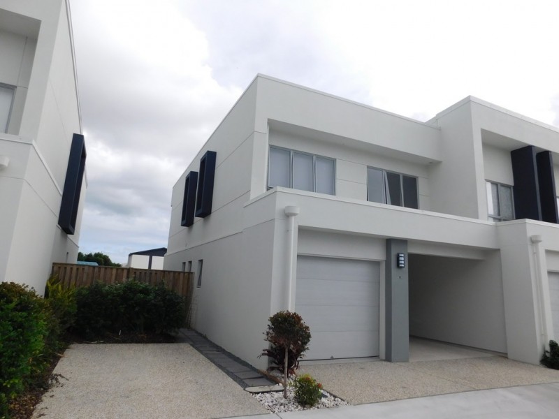 11/156 Marina Quays Boulevard, Hope Island QLD 4212