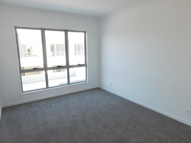 11/156 Marina Quays Boulevard, Hope Island QLD 4212