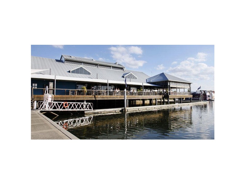 11/156 Marina Quays Boulevard, Hope Island QLD 4212