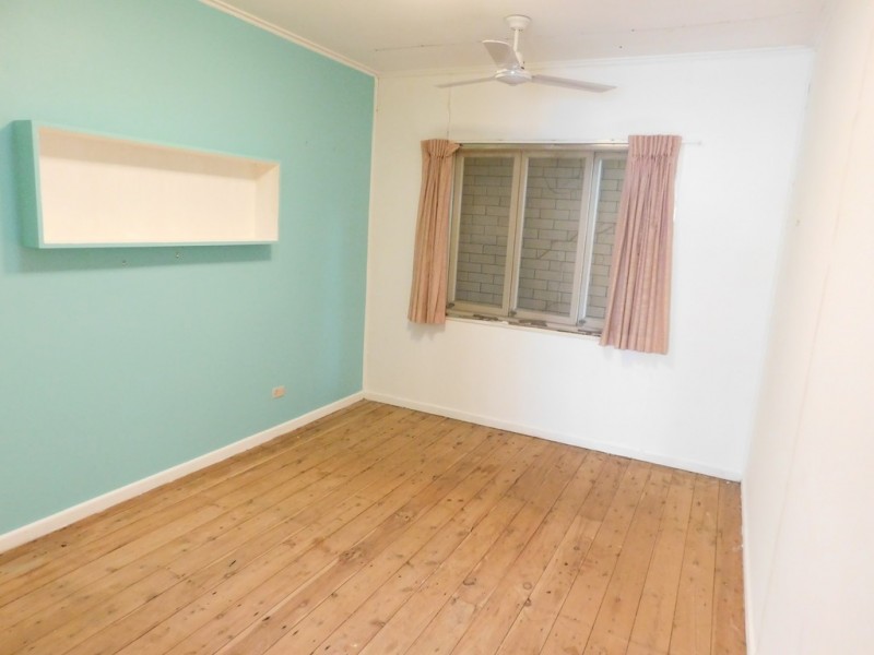 1/93 Pohlman Street, Southport QLD 4215