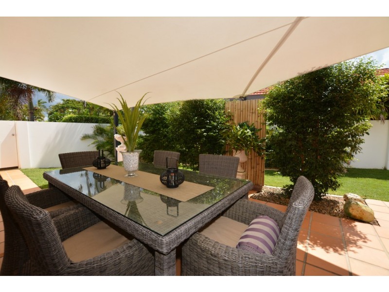 1028 Rosebank Way, Hope Island QLD 4212