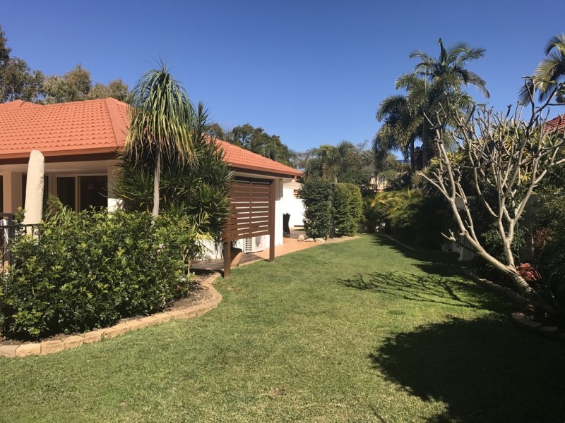 1028 Rosebank Way, Hope Island QLD 4212