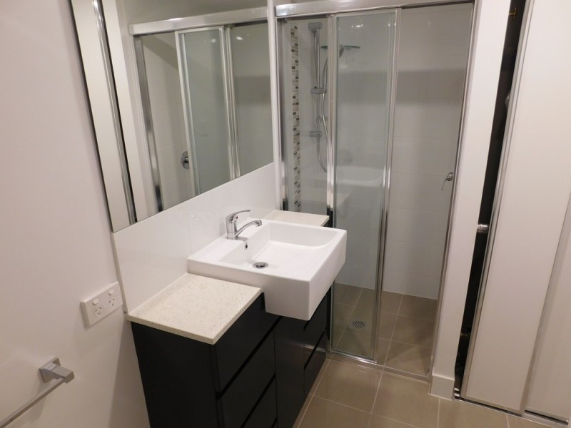 1/14-16 Proud Street, Labrador QLD 4215