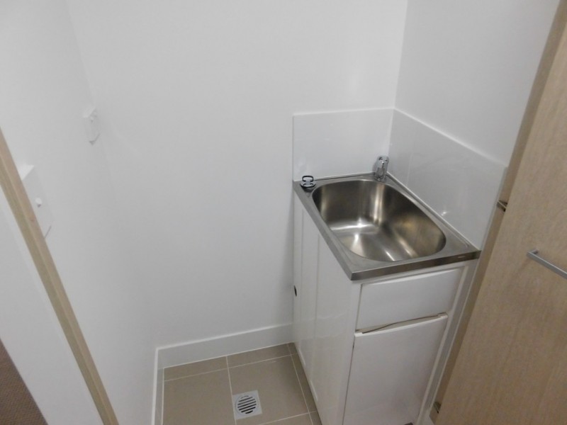 1/14-16 Proud Street, Labrador QLD 4215