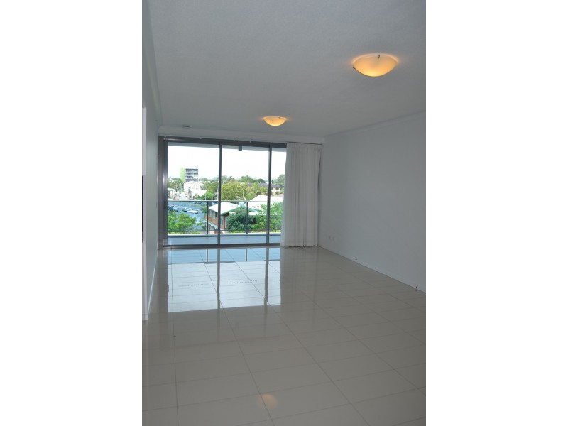 312/19 Imperial Parade, Labrador QLD 4215