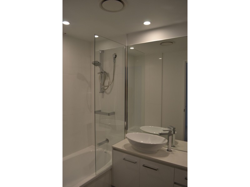 312/19 Imperial Parade, Labrador QLD 4215