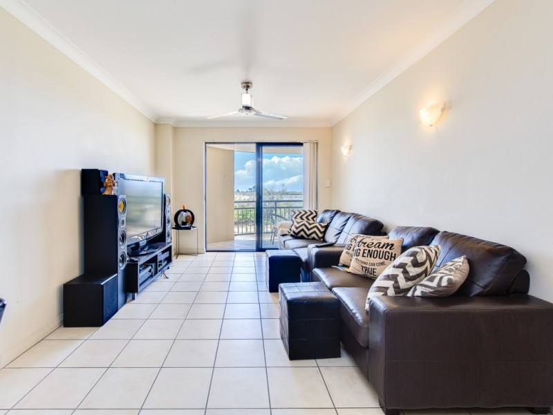 328/392 Marine Parade, Labrador QLD 4215
