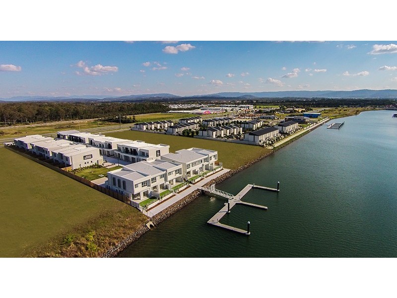 20/156 Marina Quays Boulevard, Hope Island QLD 4212