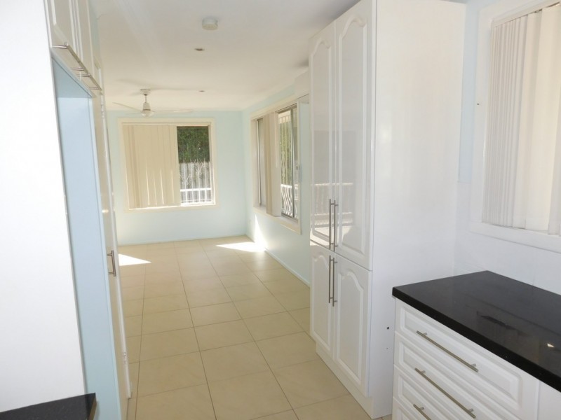 8/31 Frank Street, Labrador QLD 4215