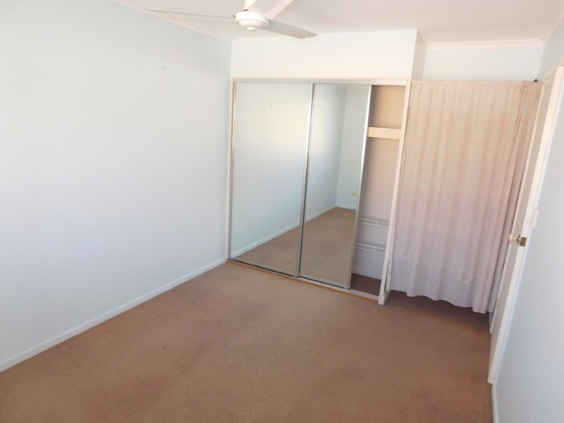 8/31 Frank Street, Labrador QLD 4215