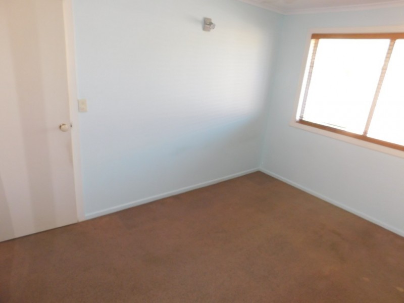 8/31 Frank Street, Labrador QLD 4215