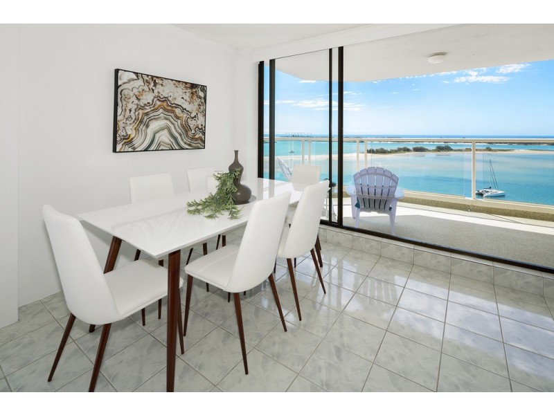 33/318 Marine Parade, Labrador QLD 4215