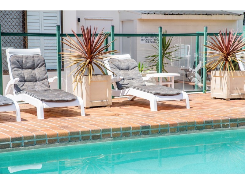 33/318 Marine Parade, Labrador QLD 4215