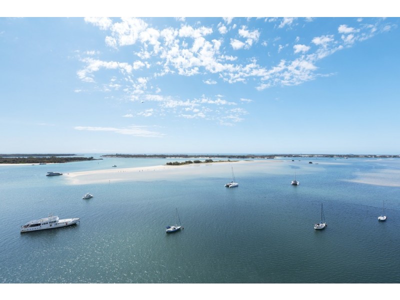 33/318 Marine Parade, Labrador QLD 4215