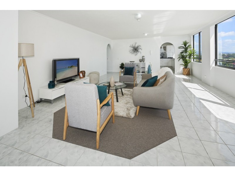 33/318 Marine Parade, Labrador QLD 4215