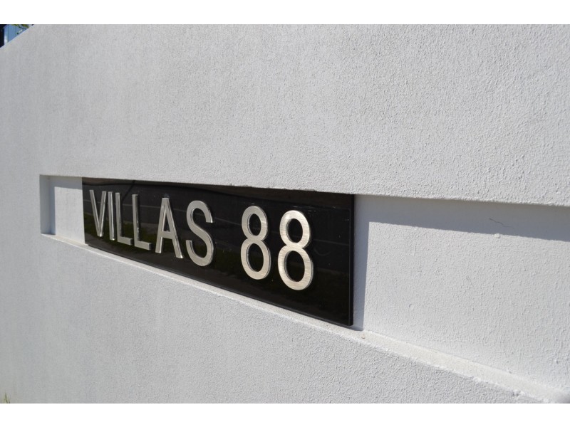 14/1 Mervyn Thomas Drive, Hope Island QLD 4212