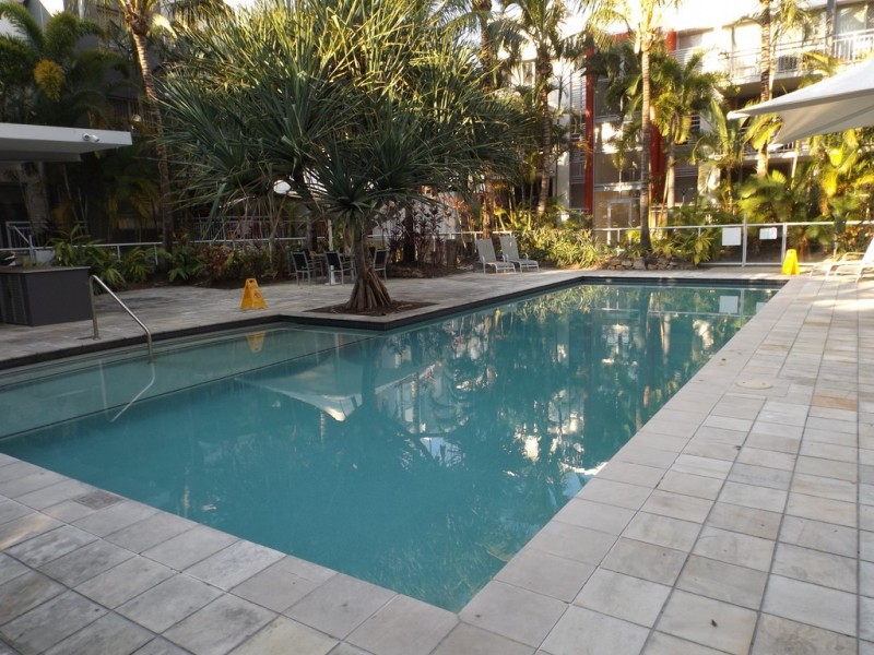 13/13-23 Bright Avenue, Labrador QLD 4215