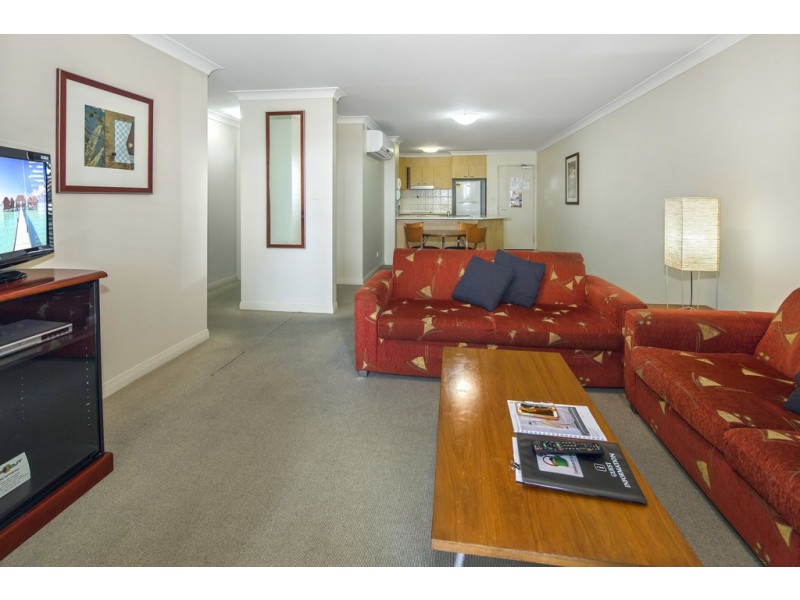 108/392 Marine Parade, Labrador QLD 4215