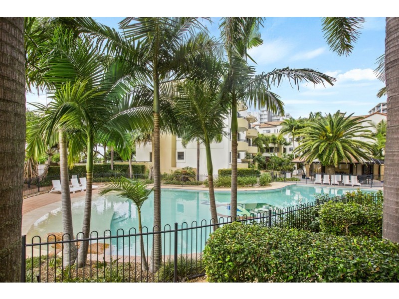 108/392 Marine Parade, Labrador QLD 4215