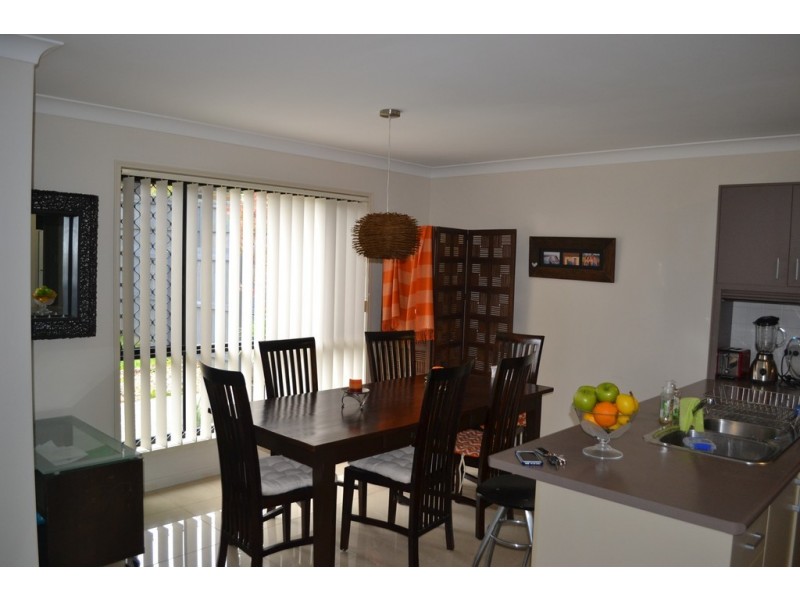 3/53 Gordon Street, Labrador QLD 4215