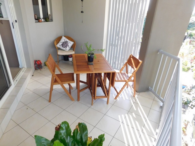 8/131 Muir Street, Labrador QLD 4215