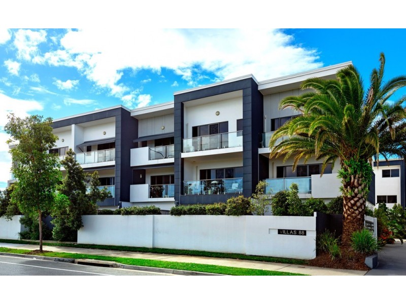 Hope Island QLD 4212