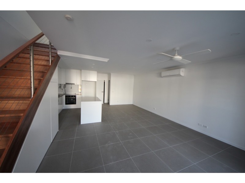 55 Florabella Drive, Robina QLD 4226