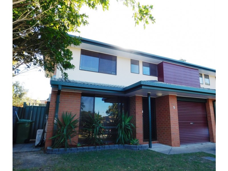 9/35 McMillan Street, Labrador QLD 4215