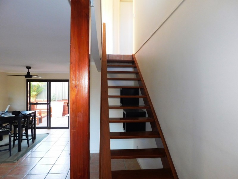 9/35 McMillan Street, Labrador QLD 4215