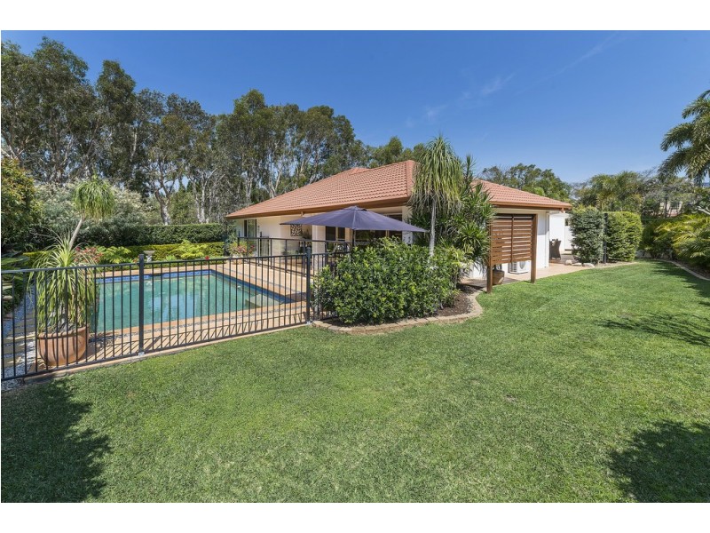 1028 Rosebank Way Nth, Hope Island QLD 4212
