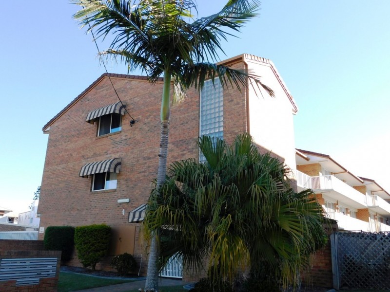 9/4 Brighton Street, Biggera Waters QLD 4216