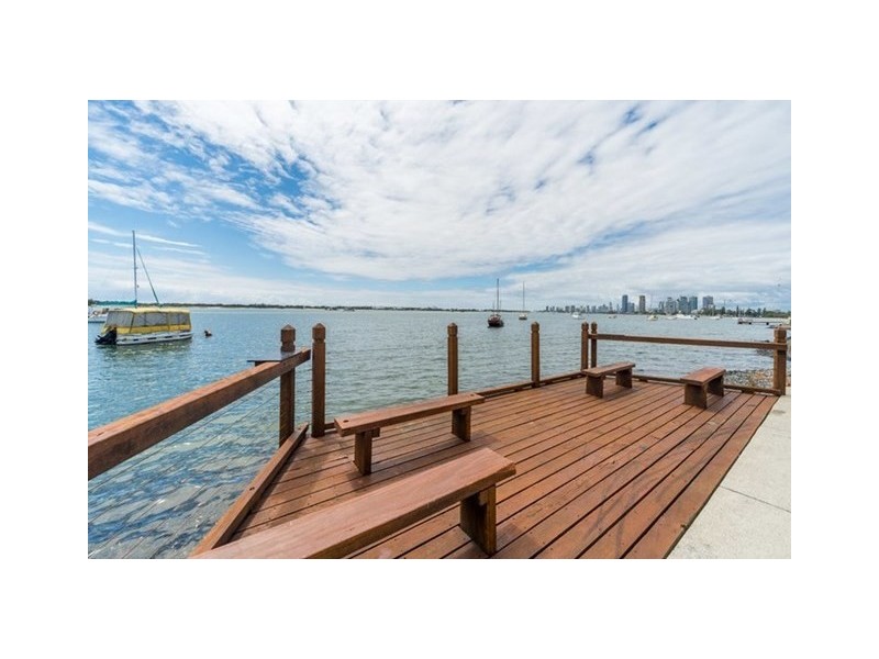 7/294 Marine Parade, Labrador QLD 4215