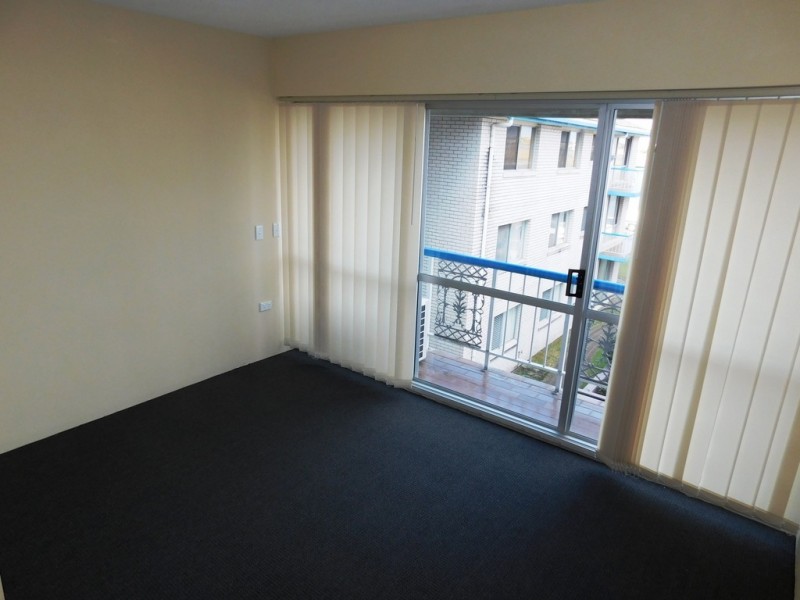 7/294 Marine Parade, Labrador QLD 4215